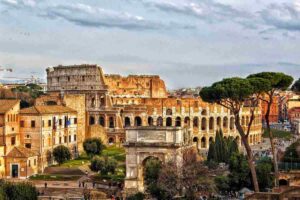 Colosseo e paesaggio