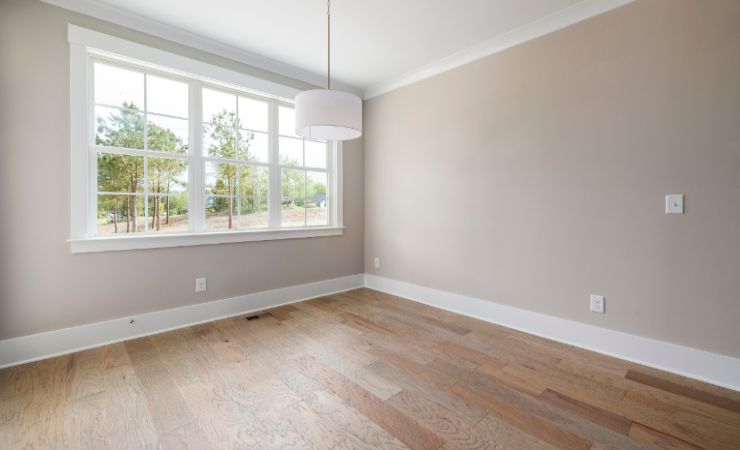 stanza con parquet in rovere naturale