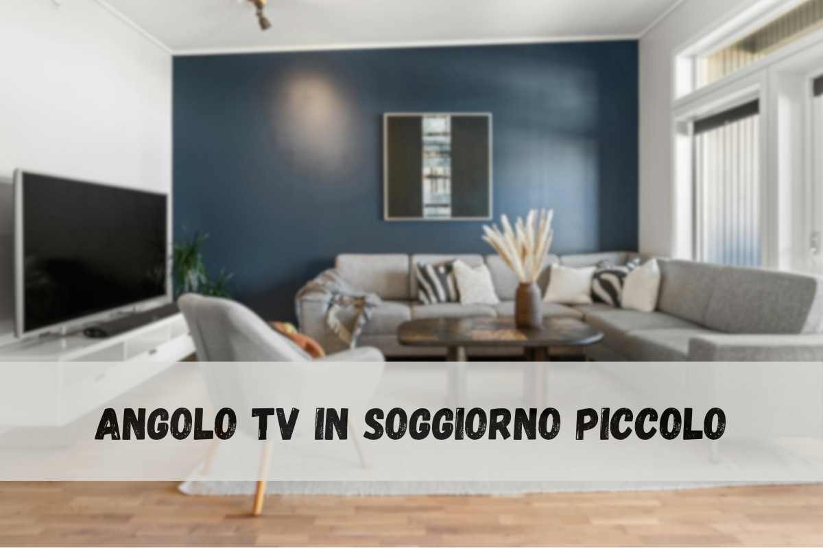 soggiorno di casa e scritta