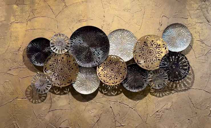 decorazione in metallo da parete