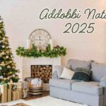 salotto con albero e decorazioni di Natale